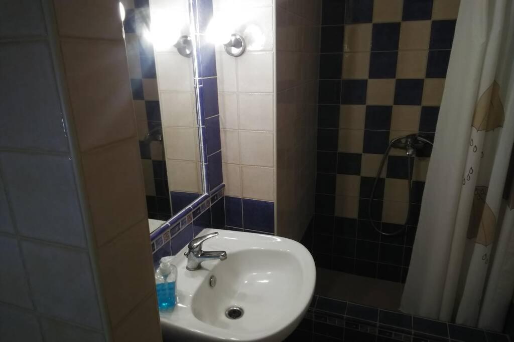 "Klio" Appartment Нікіті Екстер'єр фото