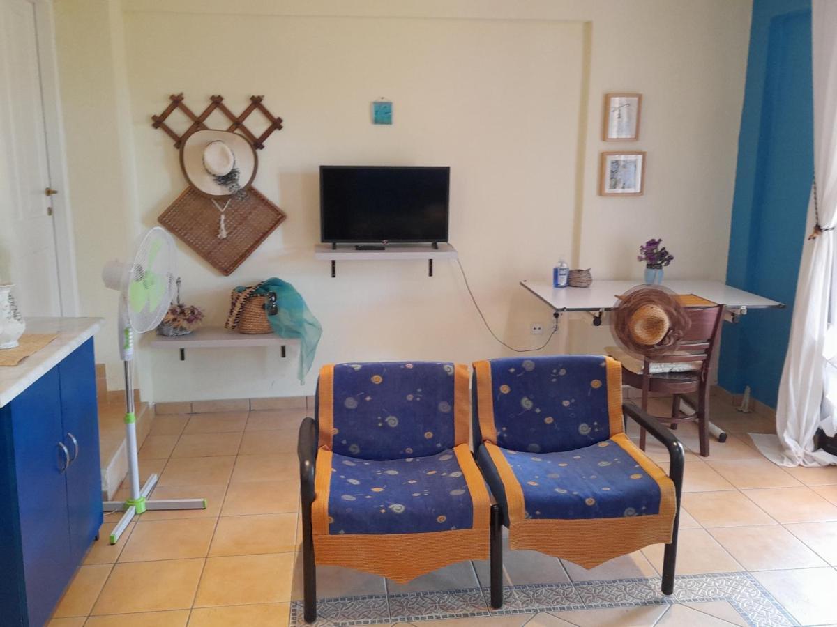 "Klio" Appartment Нікіті Екстер'єр фото